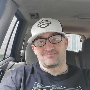 Meet your Posher, Cory